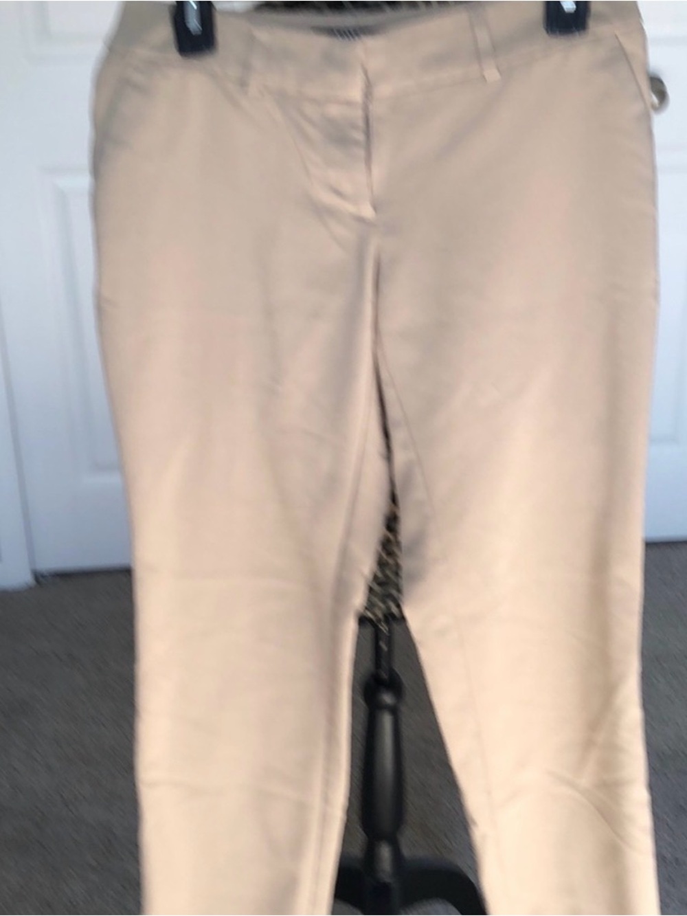 Apt 9 khaki slacks with pockets
